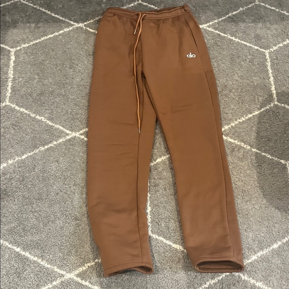 ALO Yoga Chestnut Fleece Pants